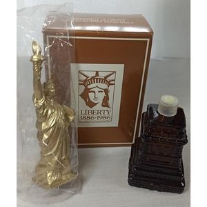 Avon Collectible Decanter Statue Of Liberty With After Shave And Original Box